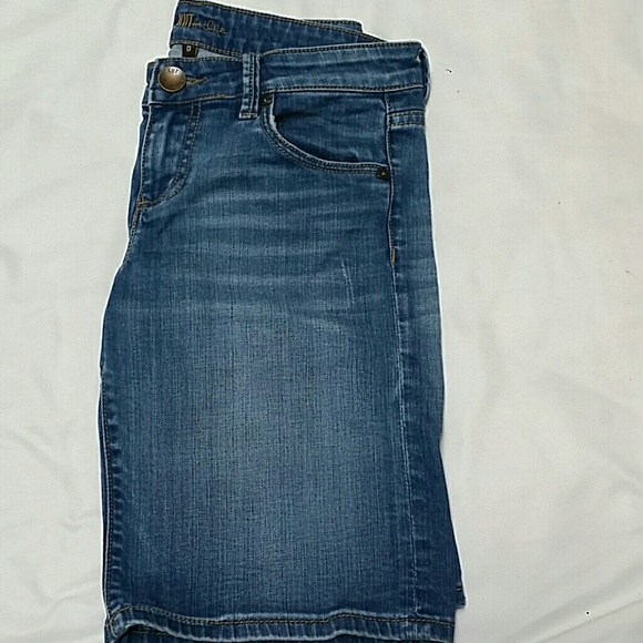 kut from the kloth boyfriend Jean shorts size 0 - Picture 4 of 5